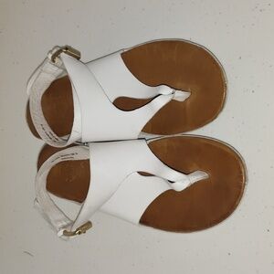 Johnston & Murphy white  sandals size 8